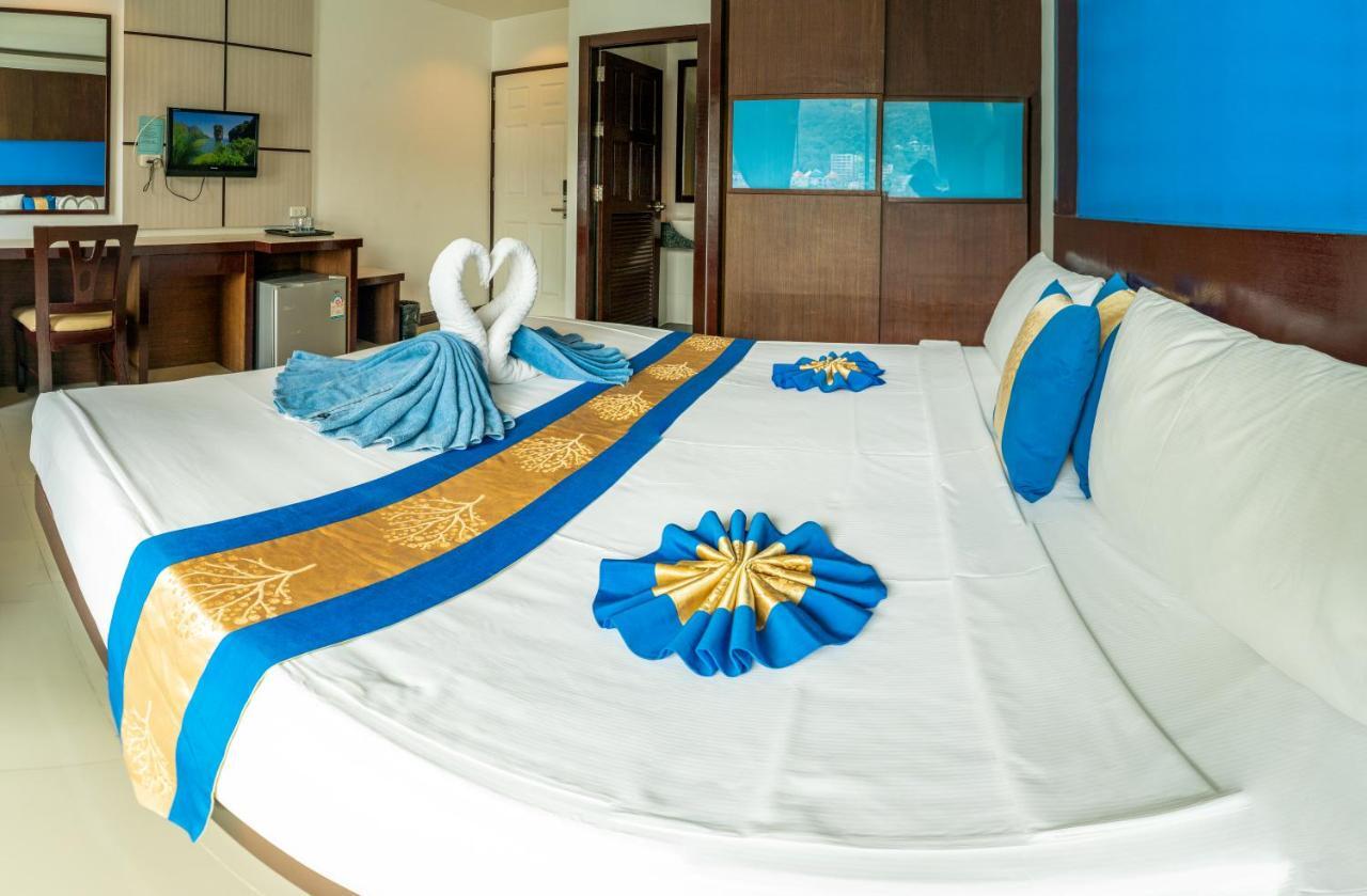 Blue Sky Patong Hotel Exterior photo