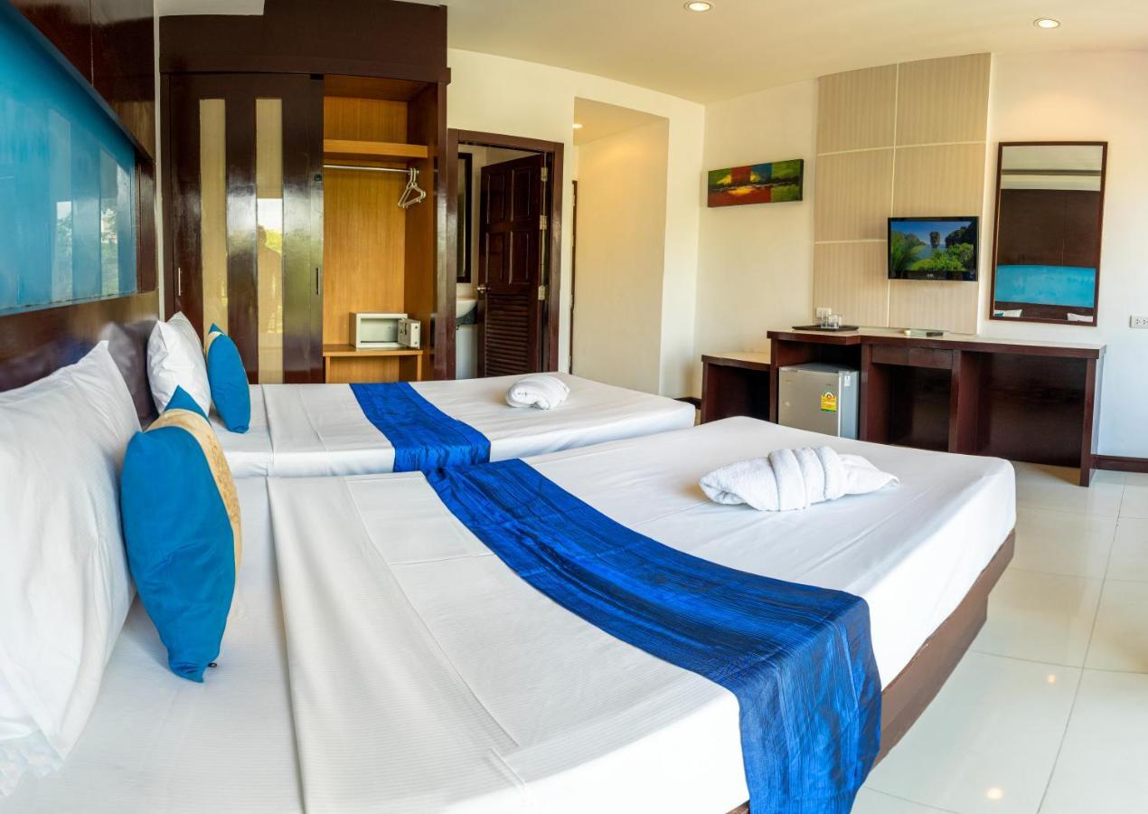 Blue Sky Patong Hotel Exterior photo