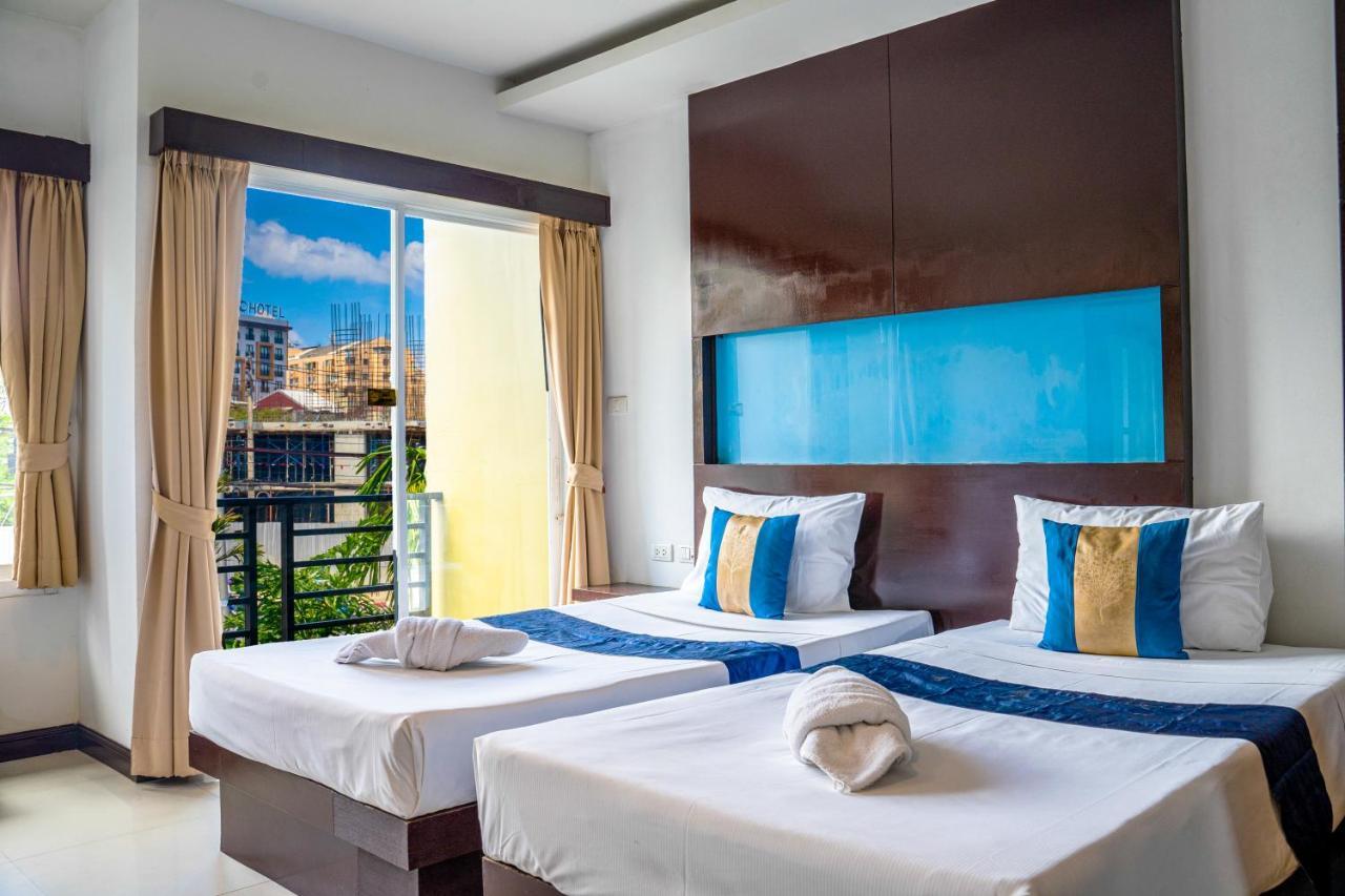 Blue Sky Patong Hotel Exterior photo